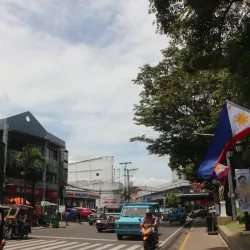 Plaza Quince Martires - Naga