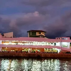 Naval Public Market - Naval