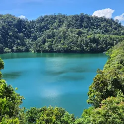 Twin Lakes, Negros Occidental - Negros