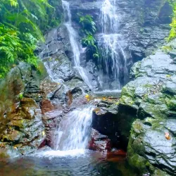 Twin Lakes, Negros Occidental - Negros