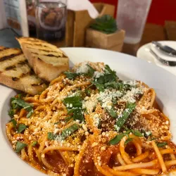 Kapitolyo Food Street - Pasig