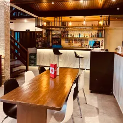 Kapitolyo Food Street - Pasig