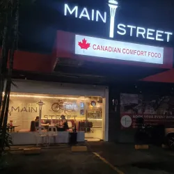 Kapitolyo Food Street - Pasig