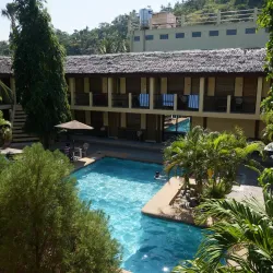 Small La Laguna Beach - Puerto Galera