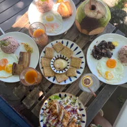 Surfing Beach Bars and Cafes - San Juan