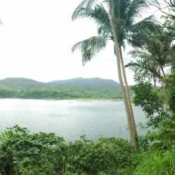 Lake Yambo - San Pablo