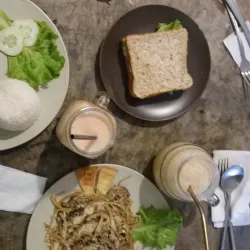 Local Handicraft Workshops - Santa Cruz