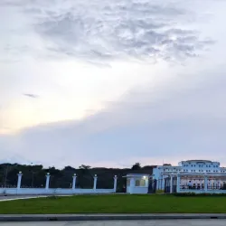 Leyte Provincial Capitol Park and Baywalk - Tacloban