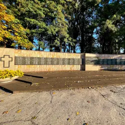 Monument to the Heroes of World War II - Dzialoszyn