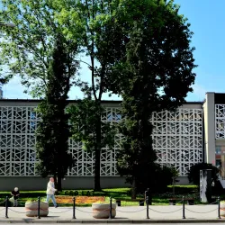 Jasło Cultural Center (Dom Kultury) - Jaslo