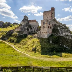 Olsztyn Castle - Olsztyn