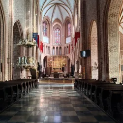 Poznań Cathedral (Archcathedral Basilica of St. Peter and St. Paul) - Poznan