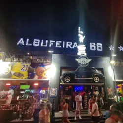 Albufeira Strip (Avenida Sá Carneiro) - Albufeira