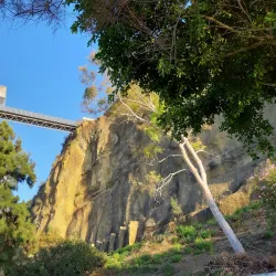 Ponte 25 de Abril Viewpoint (Miradouro da Boca do Vento) - Almada