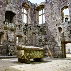 Barcelos Rooster Monument - Barcelos