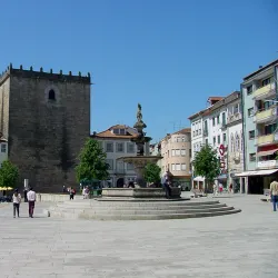Torre do Castelo de Barcelos (Barcelos Castle Tower) - Barcelos
