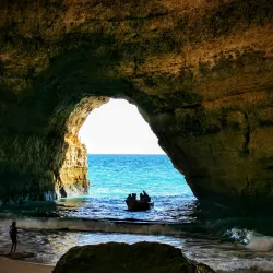Benagil Cave (Algar de Benagil) - Carvoiero