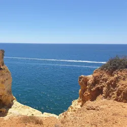 Vale Centeanes Beach (Praia do Vale Centeanes) - Carvoiero