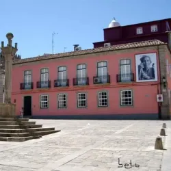 Pelourinho de Chaves (Chaves Pillory) - Chaves