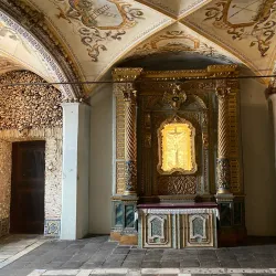 Chapel of Bones (Capela dos Ossos) - Evora