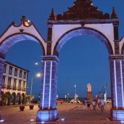 Portas da Cidade (City Gates) - Ponta Delgada