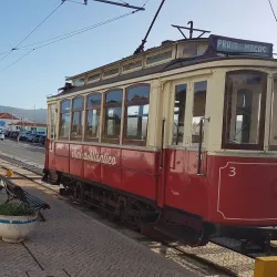 Praia das Maçãs - Rio de Mouro