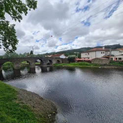 Ponte Medieval da Sertã (Medieval Bridge) - Serta
