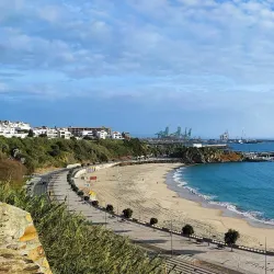 Vasco da Gama Statue and Museum - Sines