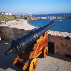 Vasco da Gama Statue and Museum - Sines