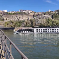 Douro River Walkways - Vila Nova de Gaia