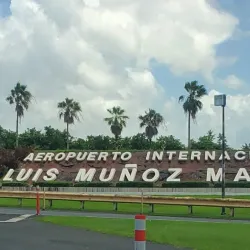 Luis Muñoz Marín International Airport Observation Deck - Carolina
