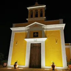 Plaza de Dorado - Dorado