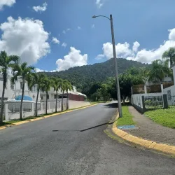 Las Muesas Town Plaza - Las Muesas