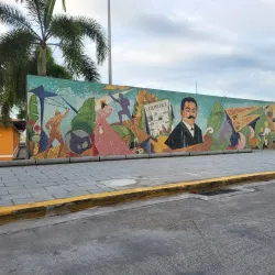 Plaza Pública de Manatí - Manati