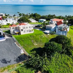 Playa Húcares - Naguabo