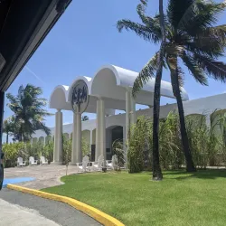 Casa Bacardi Visitor Center - Puerto de Tierra