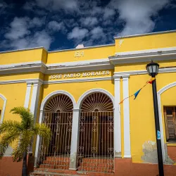 Plaza Pública de Santa Isabel - Santa Isabel