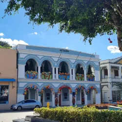 Utuado Town Plaza - Utuado
