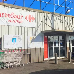 Les Avirons Market - Les Avirons