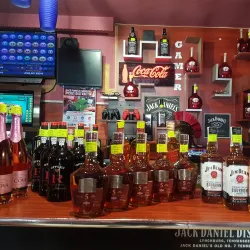 Local Cafes and Eateries - Bolintin-Vale