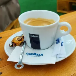 Local Cafes and Eateries - Bolintin-Vale