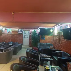 Local Cafes and Eateries - Bolintin-Vale