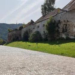 Brasov Fortress (Cetățuia de pe Strajă) - Brasov