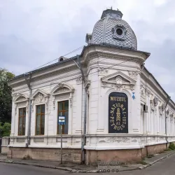 Memorial of the Heroes of the Oil Industry - Ploiesti