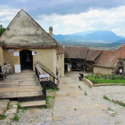 Râșnov Fortress - Râșnov