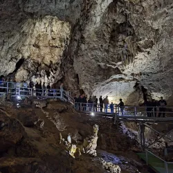 Valea Cetății Cave - Râșnov