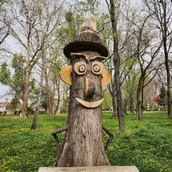 Garden of Rome (Grădina Romei) - Satu Mare