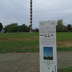 The Endless Column (Coloana Infinitului) - Targu Jiu (Tirgu Jiu)