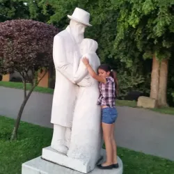 The Table of Silence (Masa Tăcerii) - Targu Jiu (Tirgu Jiu)