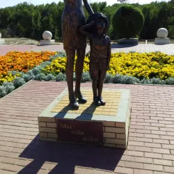 Monument to the Founders of Akhtubinsk - Akhtubinsk